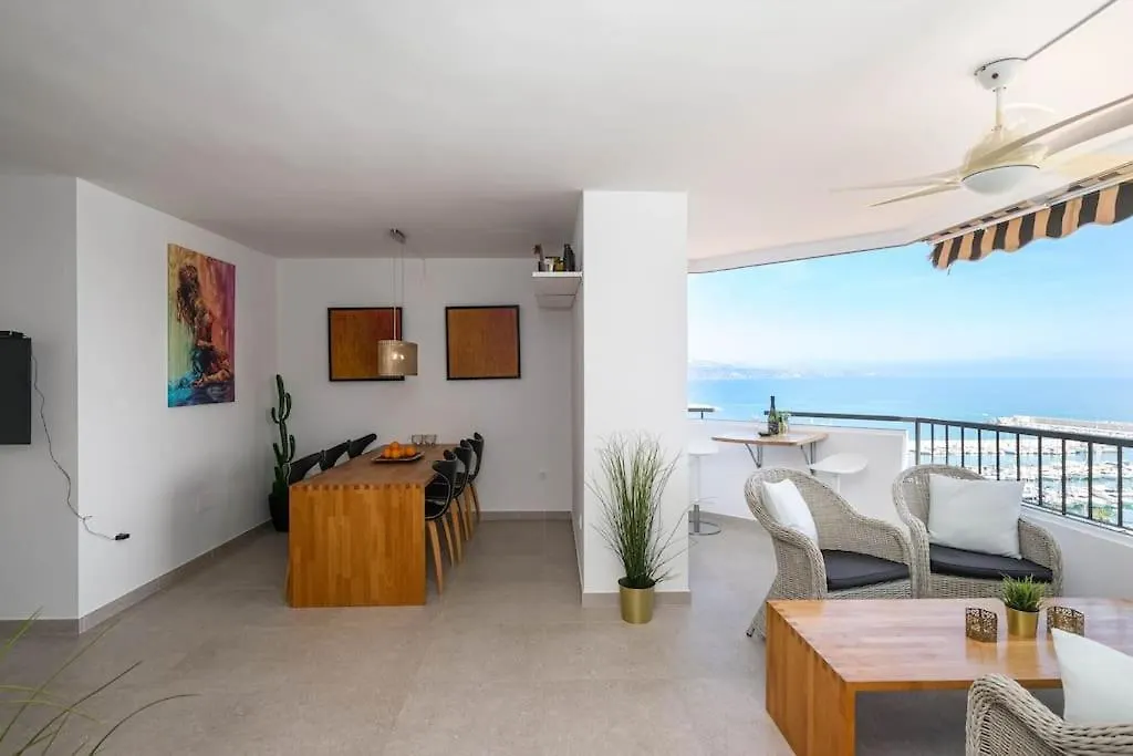 119-Magnificent Beach Front Apartment, Fuengirola Spain