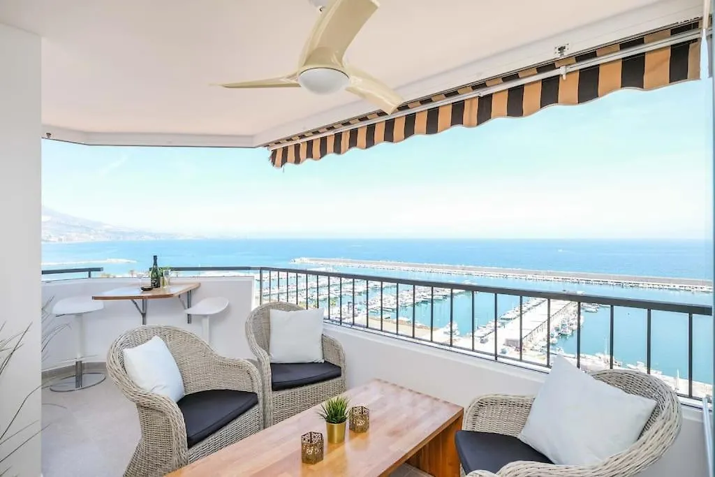 119-Magnificent Beach Front Apartment, Fuengirola